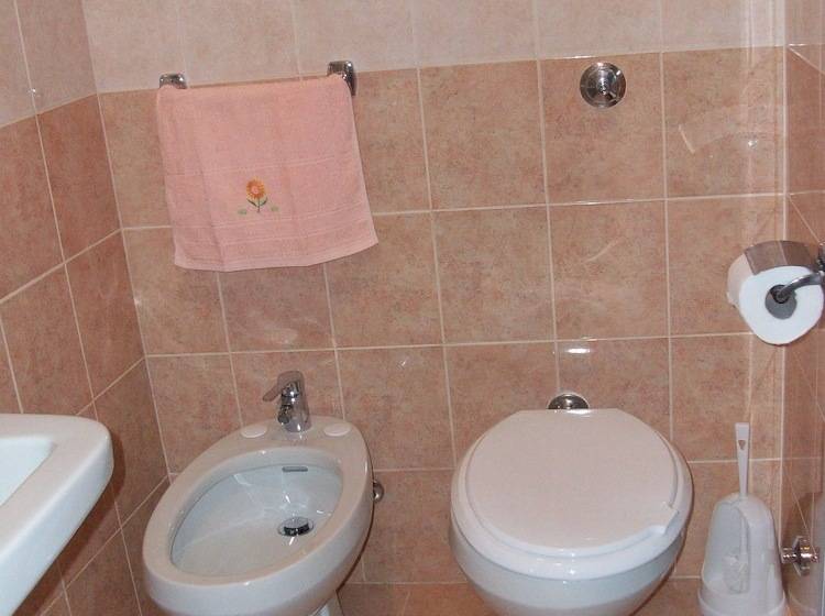 スタンダードスタジオ, B&b L'arabatana