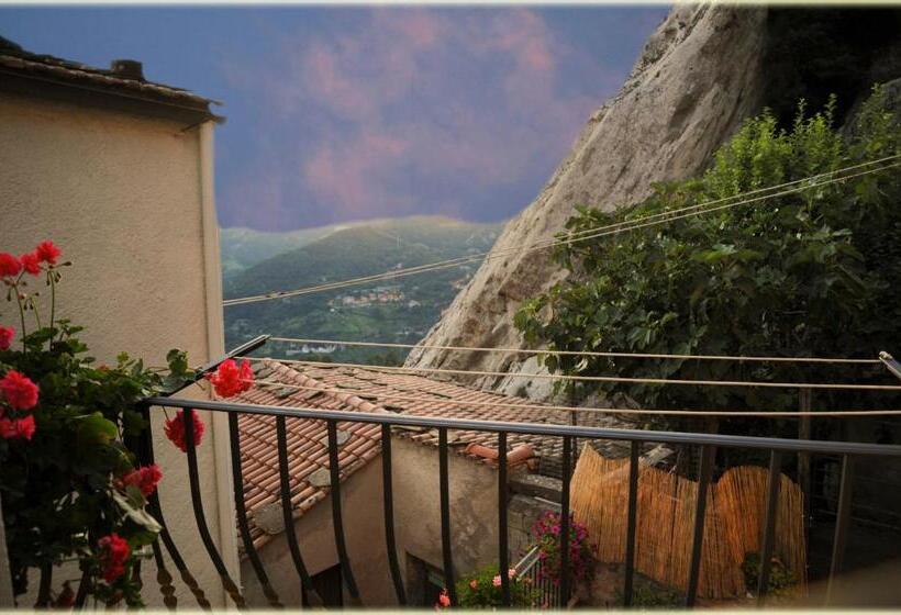 1ベッドルームアパートメント, B&b L'arabatana