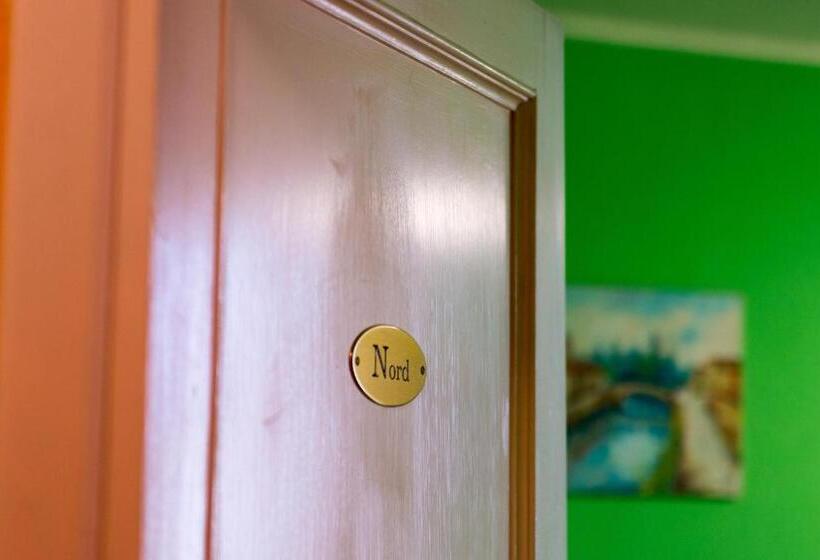 标准单人间, Al Cardinale Rooms & Studios