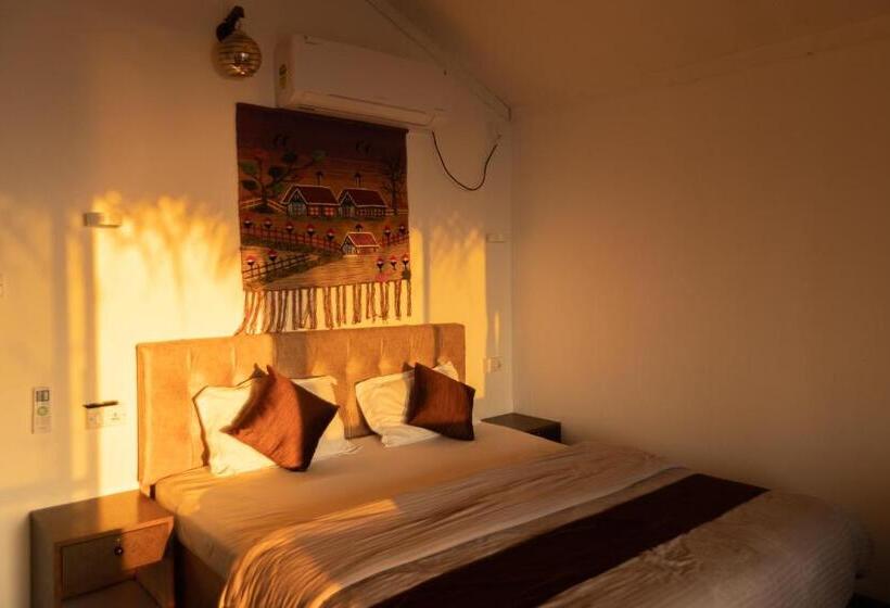 חדר דלוקס עם מרפסת נוף לים, Forget Me Not Resort