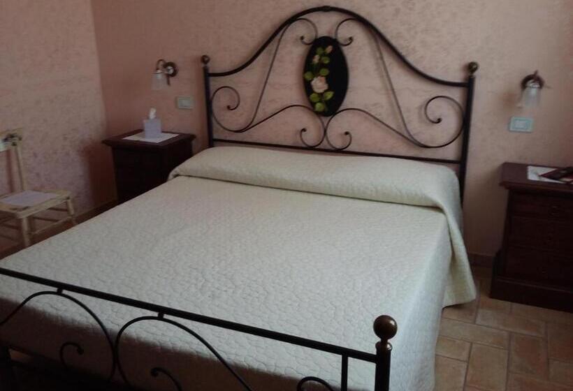 اتاق استاندارد, Postiglione Country House