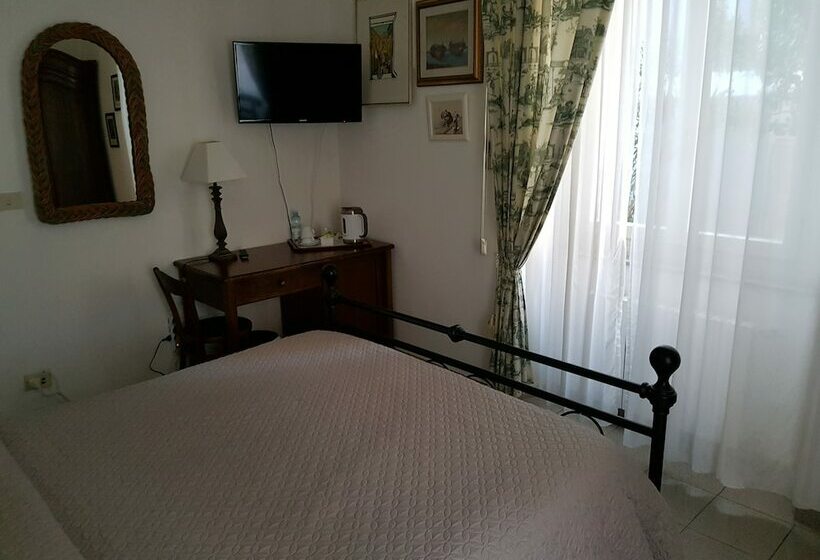 اتاق استاندارد, Villa L'aurora