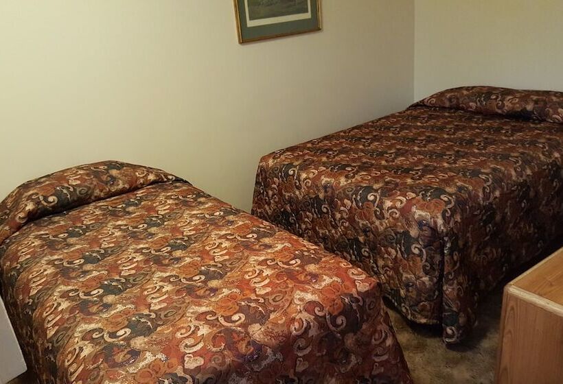 スイート, Clark S Beach Motel