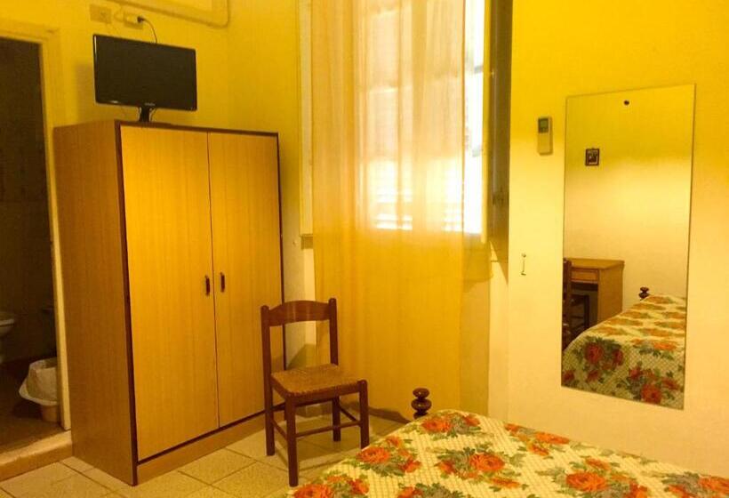 غرفة إقتصادية, Albergo Ape Elbana