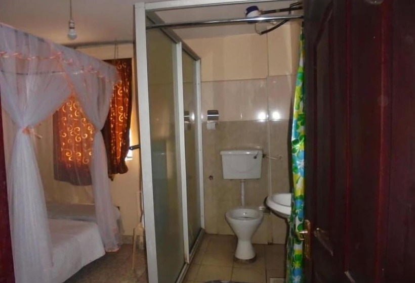 Quarto standart individual, Jaffers Nairobi