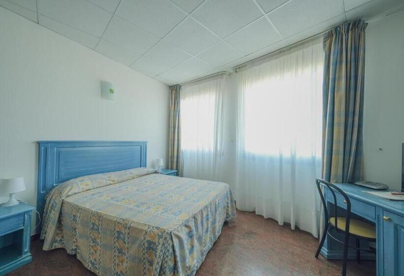 标准间, L'incanto Di Boccadarno