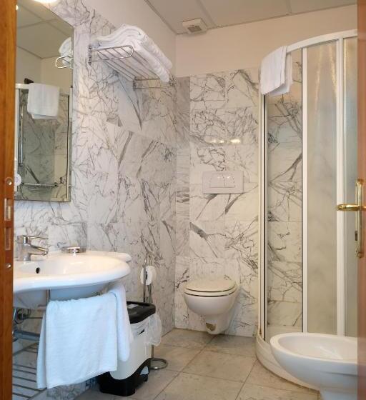 标准间, L'incanto Di Boccadarno