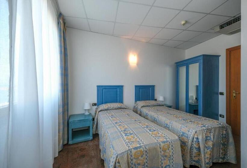 标准间, L'incanto Di Boccadarno