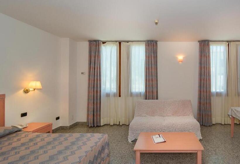 高级工作室, L'incanto Di Boccadarno