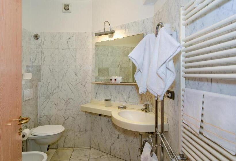 高级工作室, L'incanto Di Boccadarno