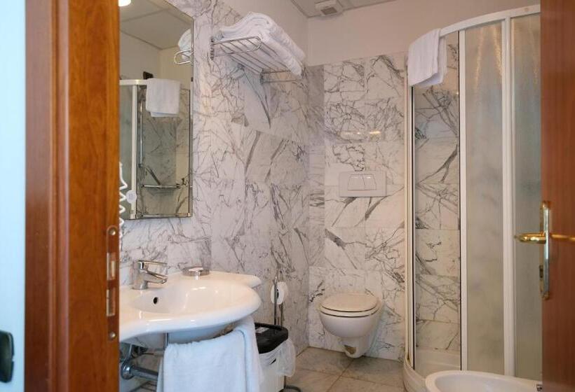 标准间, L'incanto Di Boccadarno