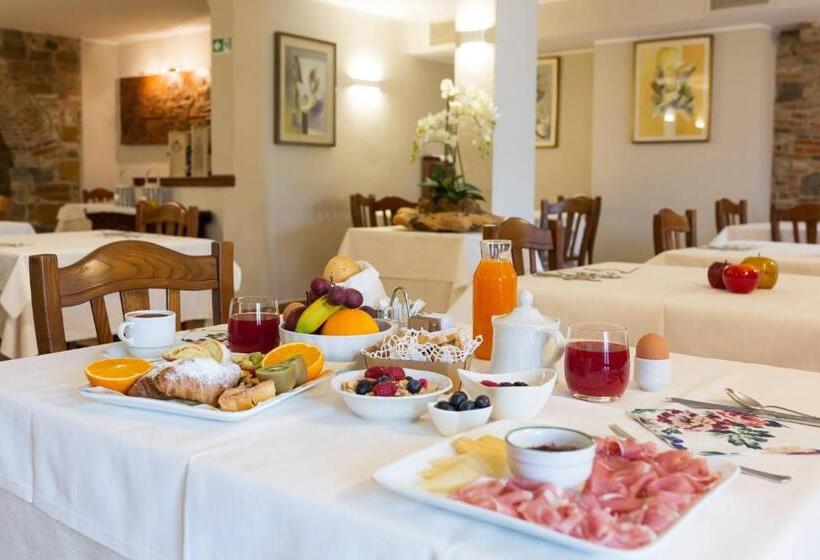 スタンダードトリプルルーム, Locanda Al Pomo D'oro