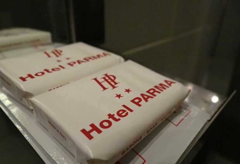 3-Bett-Standardzimmer, Parma