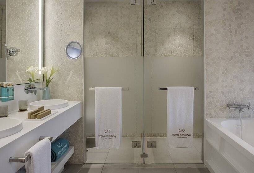 ツーベッドルーム ヴィラ, Royal Hideaway Corales Suites