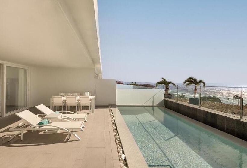 豪华两卧套房, Royal Hideaway Corales Suites