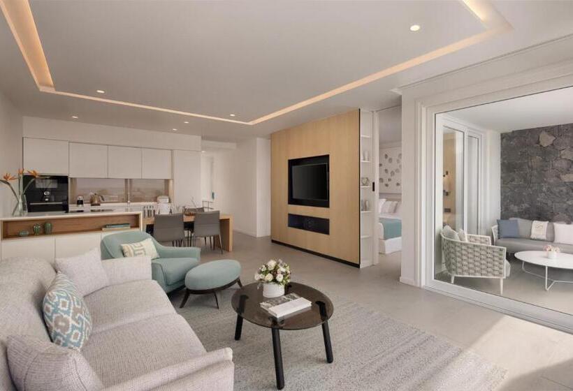 فيلا غرفة نوم واحدة مع مسبح, Royal Hideaway Corales Suites
