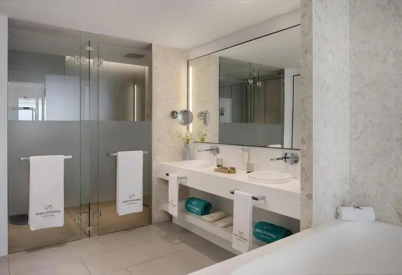 ویلای یک اتاق خوابه با استخر شنا, Royal Hideaway Corales Suites