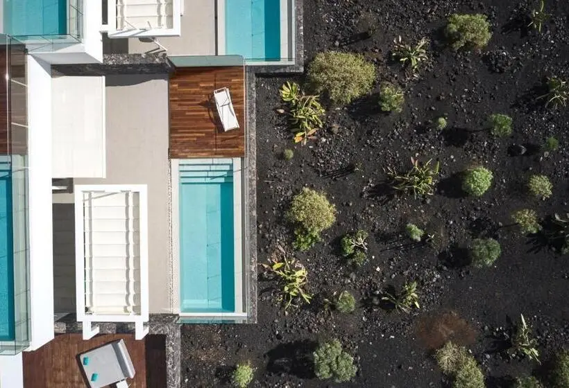 ویلای 2 خوابه, Royal Hideaway Corales Suites