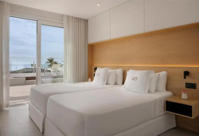 ویلای 2 خوابه, Royal Hideaway Corales Suites