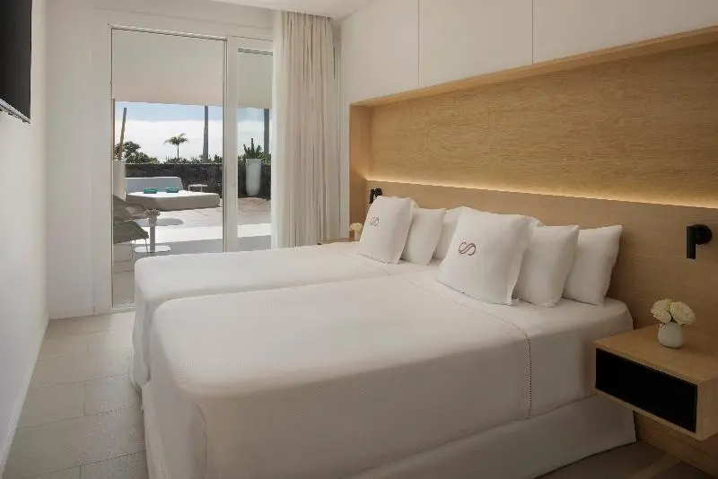 1 Bedroom Duplex Villa, Royal Hideaway Corales Suites