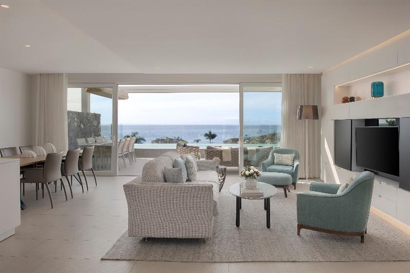 ツーベッドルーム ヴィラ, Royal Hideaway Corales Suites