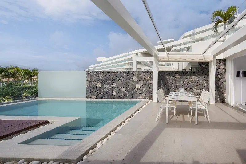 ویلای یک اتاق خوابه با استخر شنا, Royal Hideaway Corales Suites