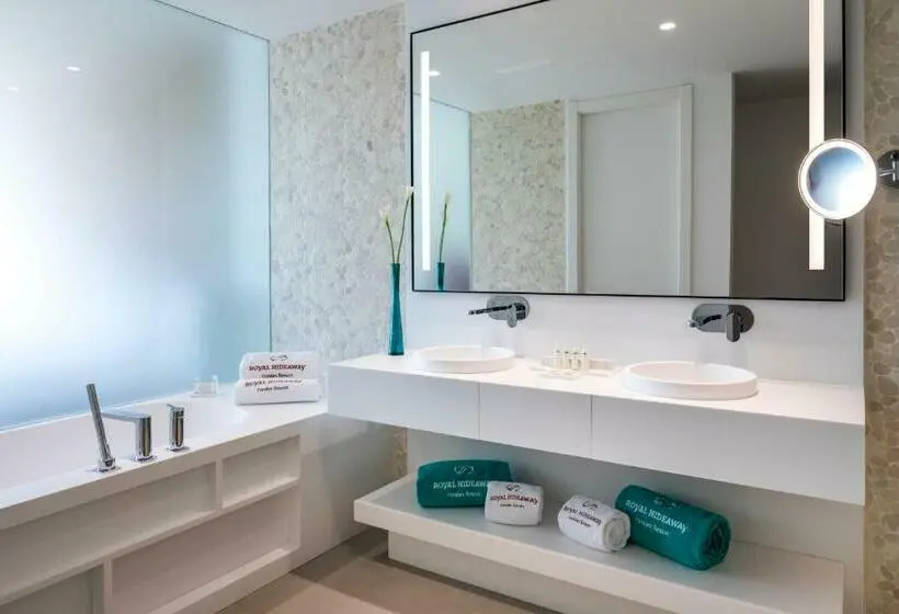 سوئیت پنت هاوس, Royal Hideaway Corales Suites