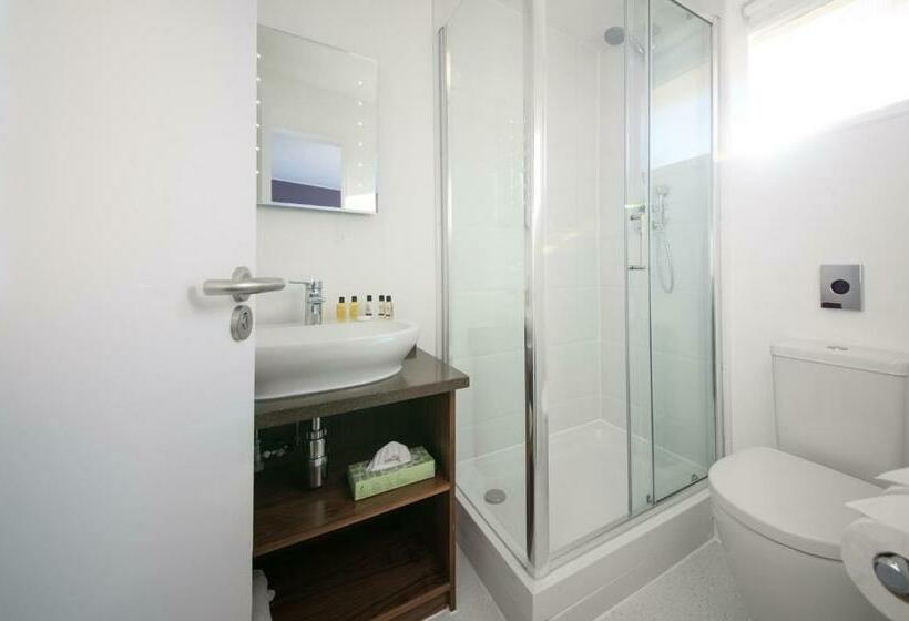 스탠다드 룸, The Crown & Greyhound By Innkeeper S Collection