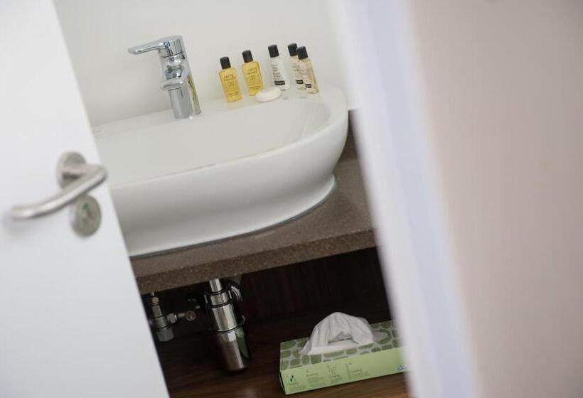 غرفة قياسية لذوى الاحتياجات الخاصة, The Crown & Greyhound By Innkeeper S Collection