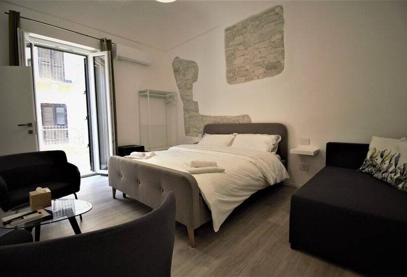 اتاق کلاسیک سه تخته, B&b Belvedere All Idria