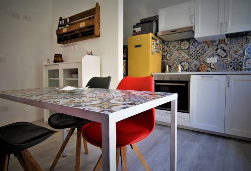 اتاق کلاسیک سه تخته, B&b Belvedere All Idria