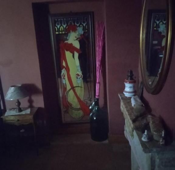 חדר דלוקס, B&b Casal Cominium