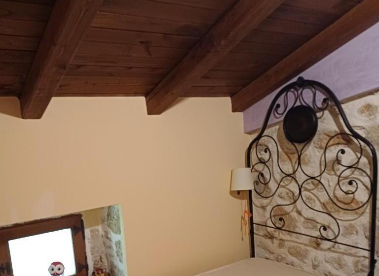 Четырехместный Номер Стандарт, B&b Casal Cominium