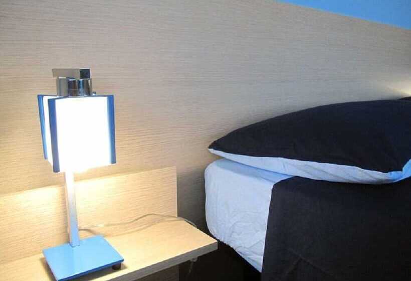 اتاق استاندارد سه نفره, B&b Santa Caterina