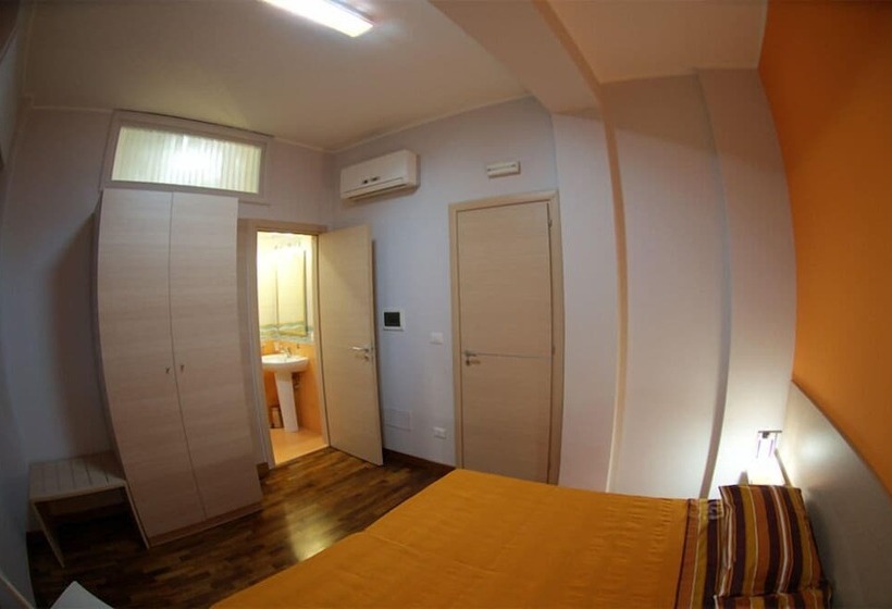 اتاق استاندارد, B&b Santa Caterina