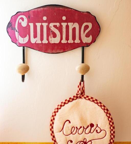 דירת חדר נוף לגינה, Casale La Rovere