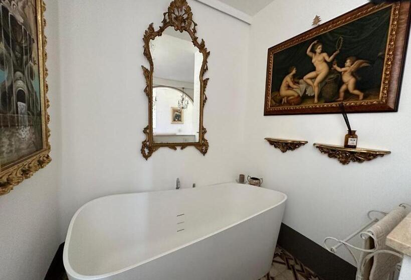 이그제큐티브 트리플, Domus Socolatae Residenza D Epoca Charming B&b   Adults Only