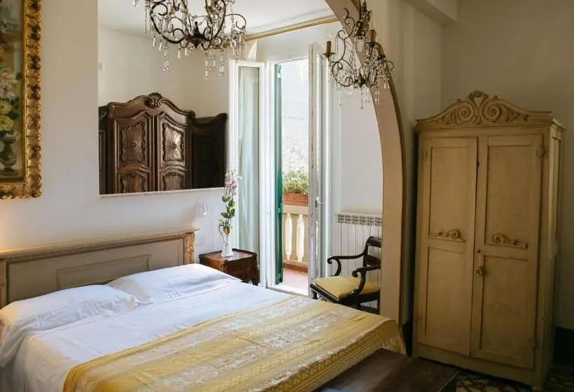 エクゼクティブトリプル, Domus Socolatae Residenza D Epoca Charming B&b Adults Only
