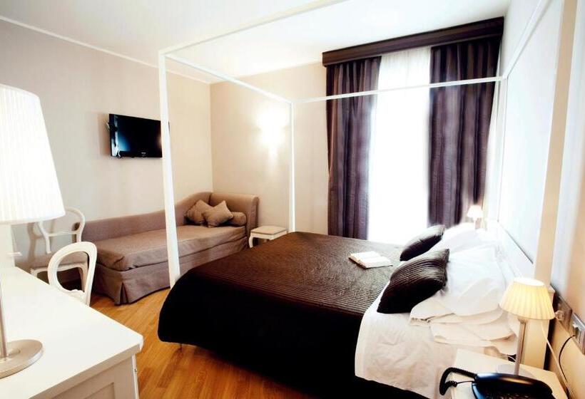 Номер Стандарт Трехместный, Dei Fiori Restaurant Meeting & Spa