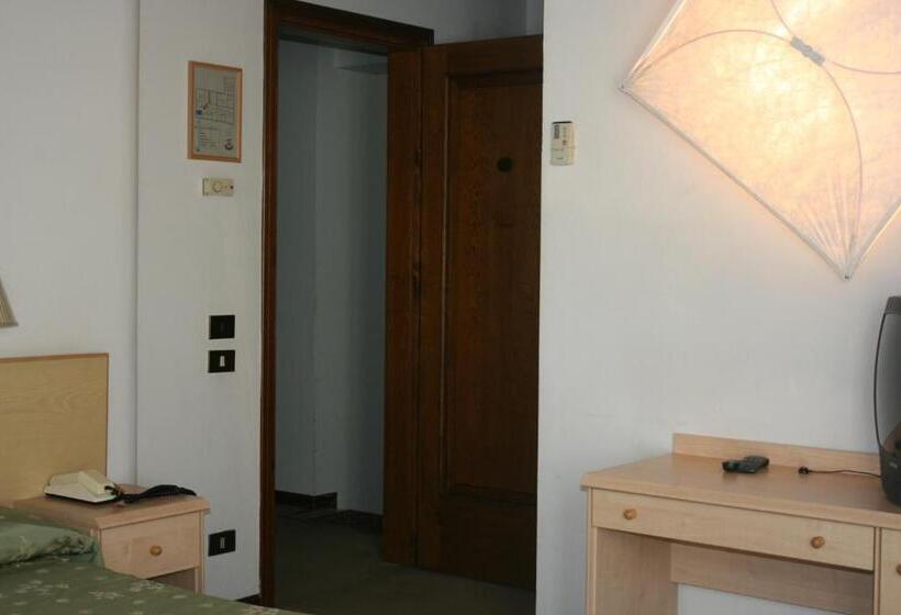 スタンダードルーム, Locanda Stella D'oro