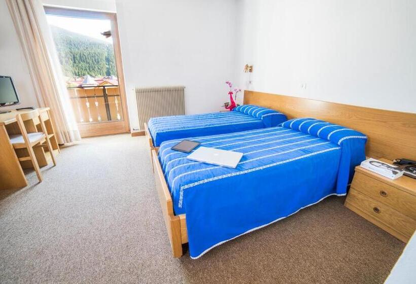 חדר סטנדרט, Pavone