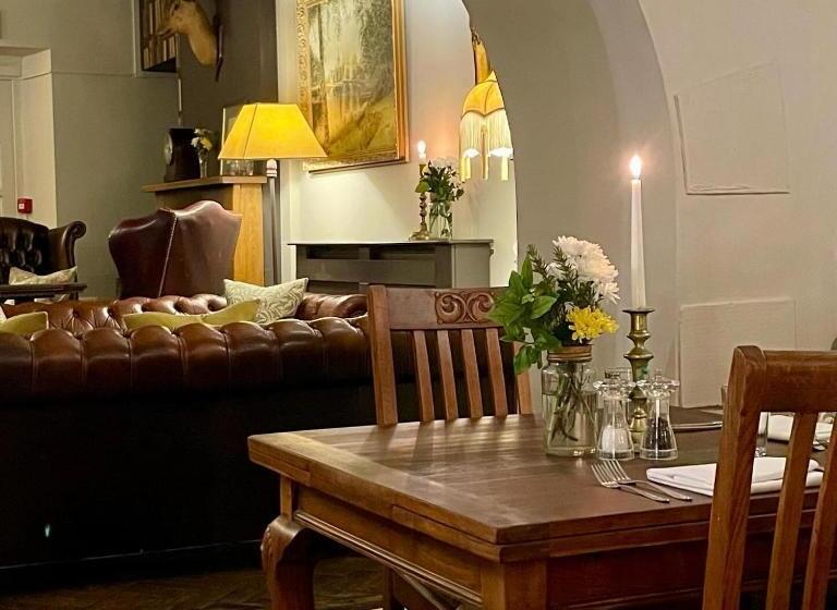 침실 1개 아파트, The George