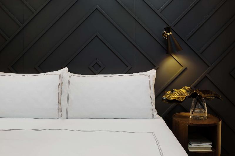 Люкс Кровать Кинг, West Hotel Sydney, Curio Collection By Hilton