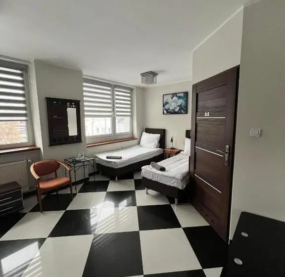 اتاق استاندارد سه نفره, Atmosfera