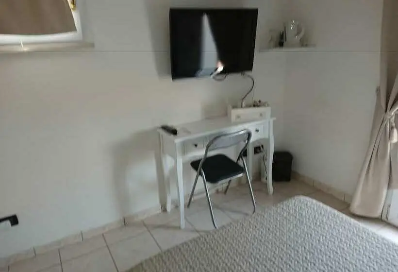 Deluxe Yhden Hengen Huone, Guest House Brezza Marina