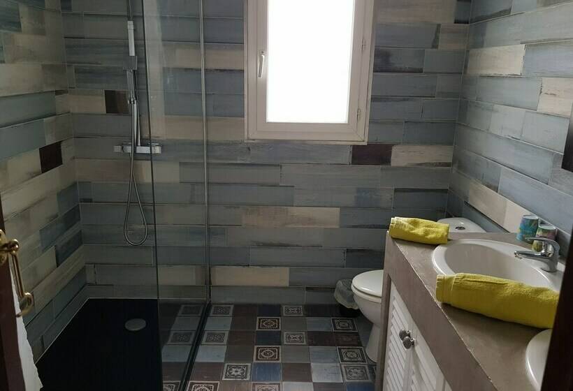 اتاق استاندارد تودرتو, Villa Caraîbes