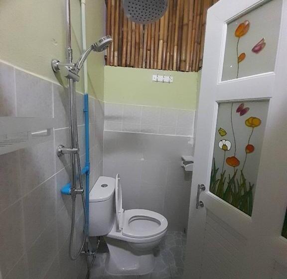 Łóżko we Wspólnym Pokoju, My Travel Homestay