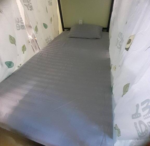 Łóżko we Wspólnym Pokoju, My Travel Homestay