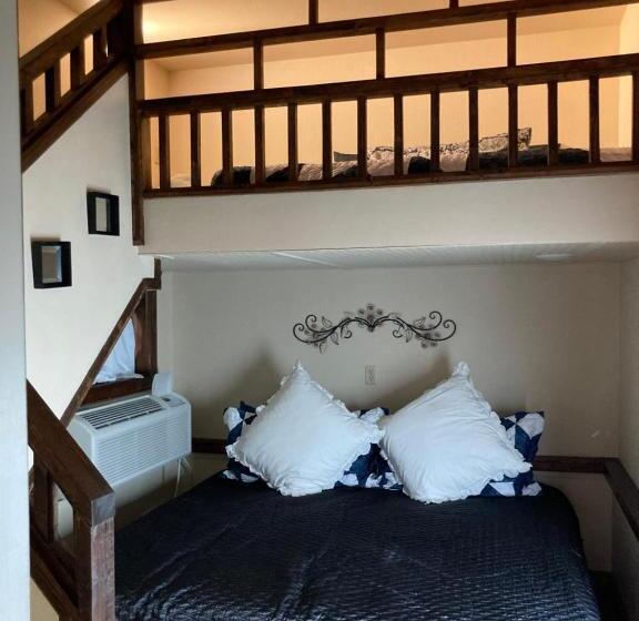 شقة 3 غرف, All Seasons Treehouse Village