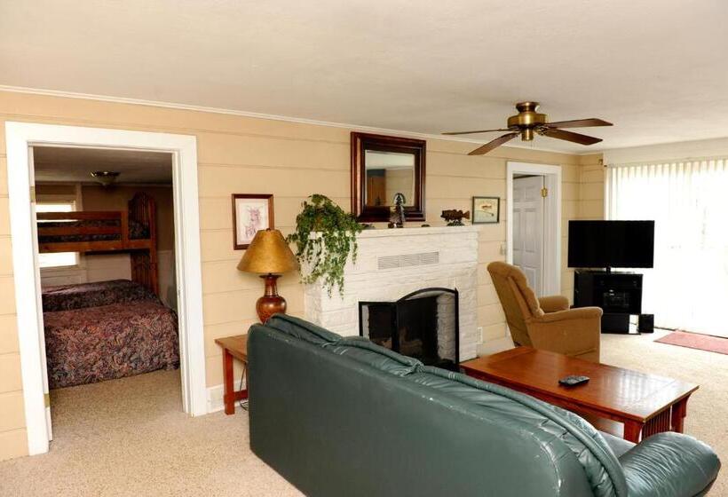 ２ベッドルームハウス, Clear Lake Resort